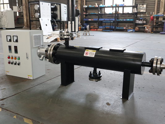 Electric heater for gas pipelines