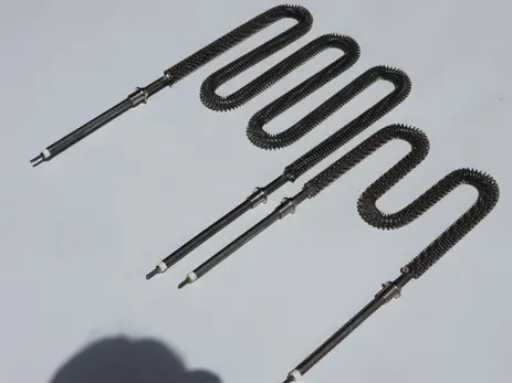 Composition and characteristics of finned heating tubes