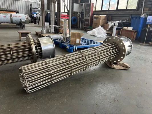 Application of flange heating tube in centrifugal compressor
