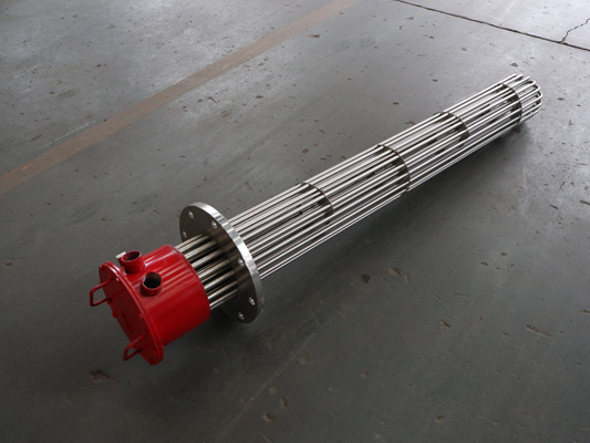 Molten salt heating element