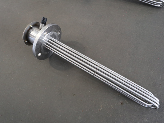 Flanged heating tube